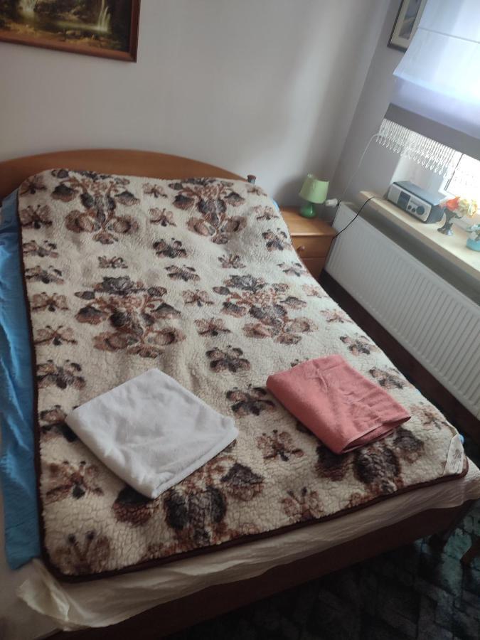 Gospodarstwo Agroturystyczne Dworek Andrzejowka Gardzien Buitenkant foto