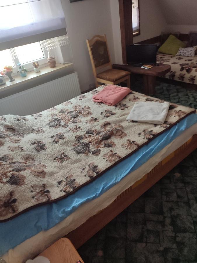 Gospodarstwo Agroturystyczne Dworek Andrzejowka Gardzien Buitenkant foto