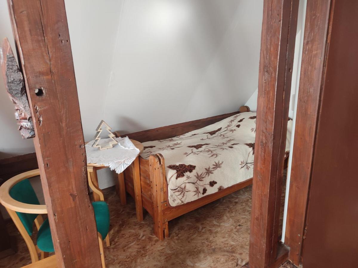 Gospodarstwo Agroturystyczne Dworek Andrzejowka Gardzien Buitenkant foto