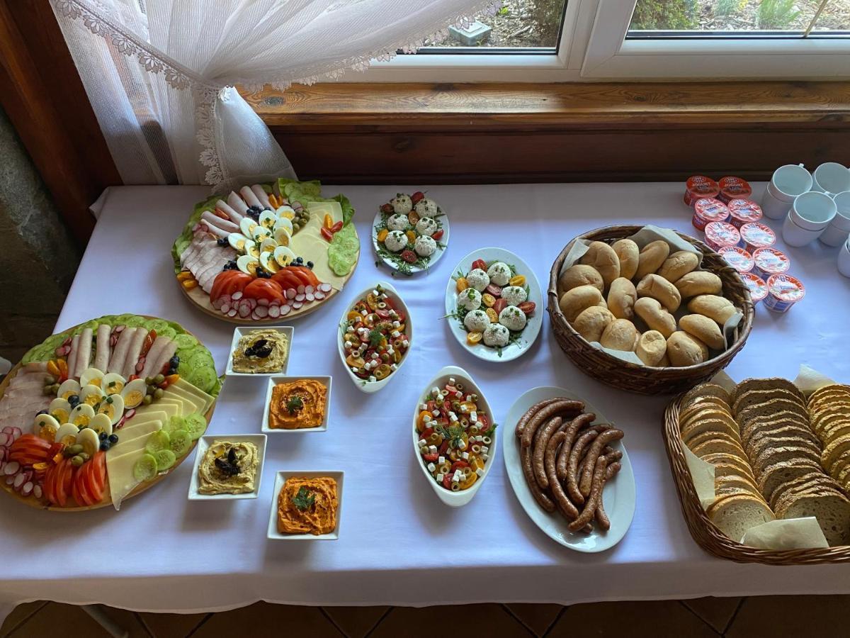 Gospodarstwo Agroturystyczne Dworek Andrzejowka Gardzien Buitenkant foto